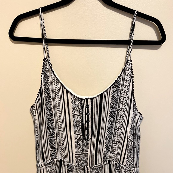 Women’s High/Low Dress - Picture 3 of 4